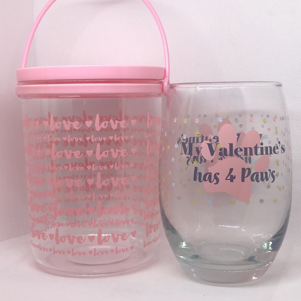 Valentine’s Day Stemless Wine Glass & Love Bucket Container 🐾🩷 NWT